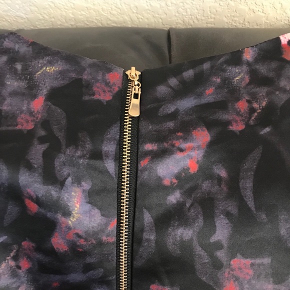 Closing Sale NWOT Chicwish Beautiful Floral Dress - Picture 13 of 14